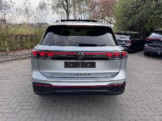 Volkswagen Tiguan Volkswagen Tiguan 1.5 TSI eHybrid 200 kW R-Line PANO HUD picture 6