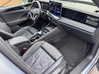 Volkswagen Tiguan Volkswagen Tiguan 1.5 TSI eHybrid 200 kW R-Line PANO HUD picture 7