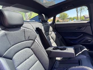 Porsche Taycan Porsche Taycan 4 S Panorama 571ps HUD Leder LED 360view VOL VOL picture 36