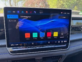 Volkswagen Tayron Tayron 1.5 TSI eHybrid 150kW R-Line PANO HUD Trekhaak Massage Leer VOL VOL picture 11