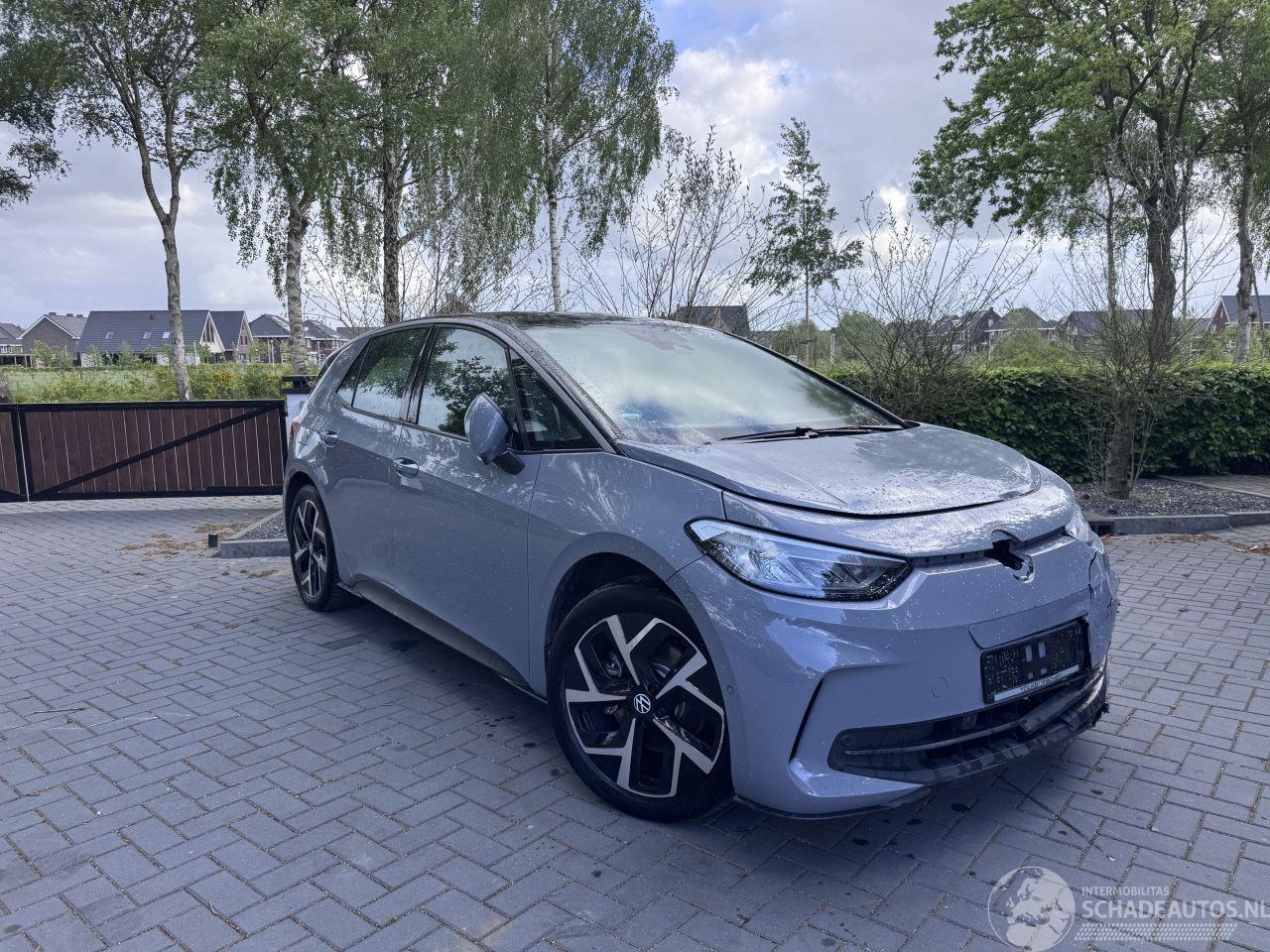 Volkswagen ID.3 Volkswagen ID.3 Pro 170 kW Camera IQ Light Harman&Kardon