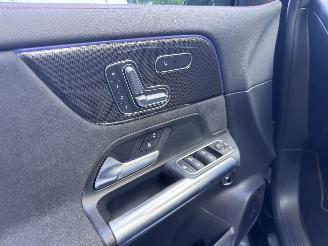 Mercedes GLA Mercedes-Benz GLA 180 AMG PANORAMA HUD Memorie Trekhaak Ambiance Massage VOL!! picture 6