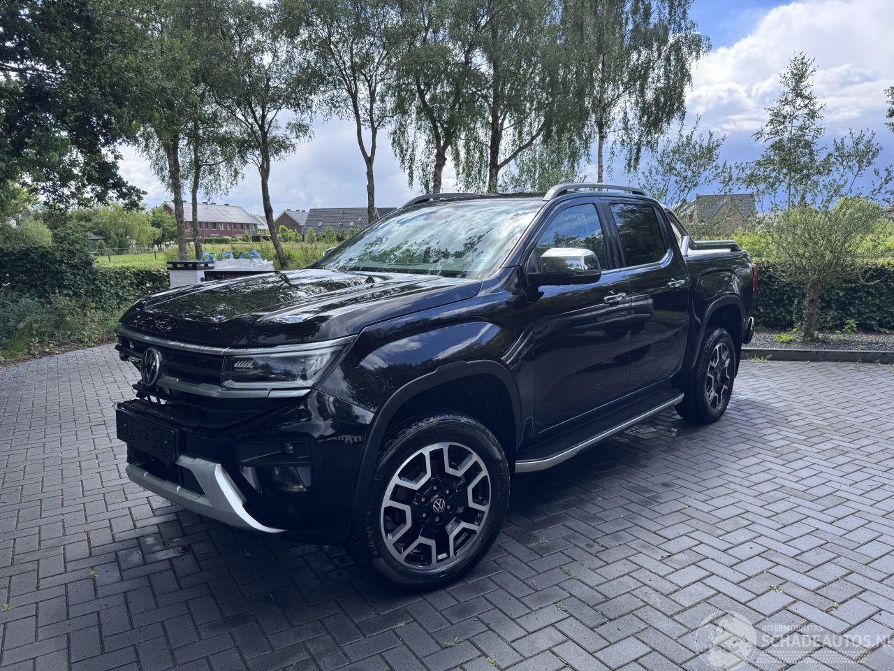 Volkswagen Amarok Volkswagen Amarok 3.0 TDI 177 kW Dark Label 4Motion Doppelcabine VOL!!