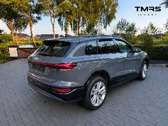 Schadeauto Audi Q6 Audi Q6 e-tron performance 225 kW Passenger Display ! 2025/10