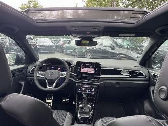 Volkswagen T-Roc T-Roc 1.5 TSI DSG R-Line Panorama AHK Camera ACC picture 3