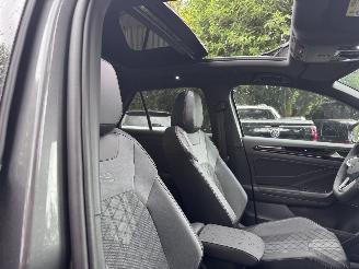 Volkswagen T-Roc T-Roc 1.5 TSI DSG R-Line Panorama AHK Camera ACC picture 19