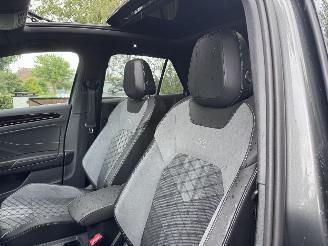 Volkswagen T-Roc T-Roc 1.5 TSI DSG R-Line Panorama AHK Camera ACC picture 5