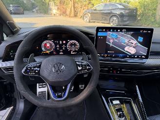 Volkswagen Golf Golf 8.5 2.0 TSI 245 kW 4Motion R AKRAPOVIC Panorama Camera VOLL picture 7