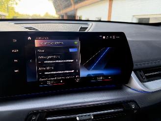 BMW iX1 iX1 30 xDrive M Sport PANO HUD Frozen-Grey VOLL picture 11