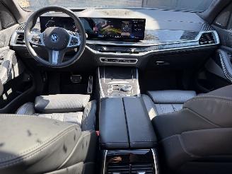 BMW X5 BMW X5 50e xDrive M Sport PANORAMADAK LUCHTVERING HUD TREKHAAK  AMBIANCE picture 38