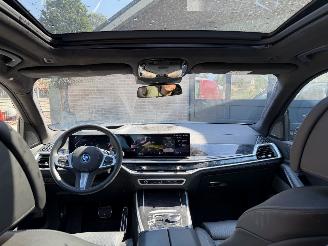 BMW X5 BMW X5 50e xDrive M Sport PANORAMADAK LUCHTVERING HUD TREKHAAK  AMBIANCE picture 7