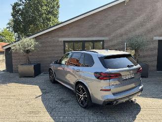BMW X5 BMW X5 50e xDrive M Sport PANORAMADAK LUCHTVERING HUD TREKHAAK  AMBIANCE picture 30