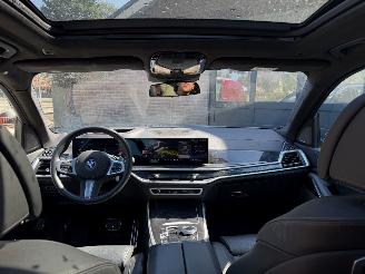 BMW X5 BMW X5 50e xDrive M Sport PANORAMADAK LUCHTVERING HUD TREKHAAK  AMBIANCE picture 37