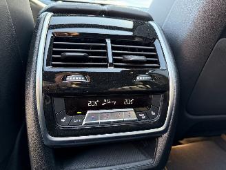 BMW X5 BMW X5 50e xDrive M Sport PANORAMADAK LUCHTVERING HUD TREKHAAK  AMBIANCE picture 39