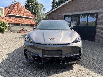 Cupra Tavascan Tavascan 250kW 4Drive VZ HEATPUMP Camera LED Ambiance VOLL picture 12