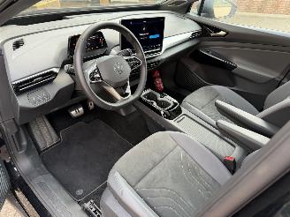 Volkswagen ID.5 VW ID.5 Pro 210 kW PANORAMA HUD Harman&Kardon Trekhaak VOLL picture 3