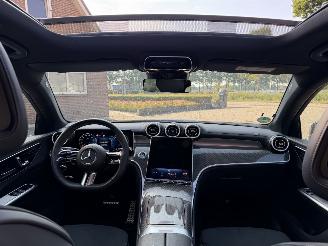 Mercedes GLC GLC 300de Coupe 4Matic PANORAMADAK Ambiance Trekhaak VOLL picture 3
