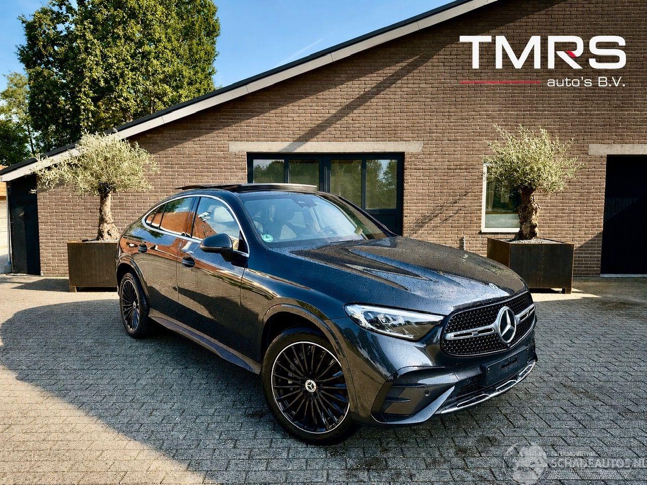 Mercedes GLC GLC 300de Coupe 4Matic PANORAMADAK Ambiance Trekhaak VOLL