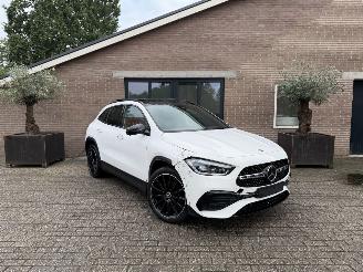 Mercedes GLA  picture 16