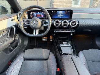 Mercedes Cla-klasse CLA 180 Shooting Brake PANORAMADAK Ambiance Trekhaak VOLLL picture 20