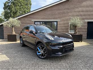 Lynk & Co 01 01 1.5 TD PHEV 192 kW PANORAMA 360view  Infinity Sound! picture 10