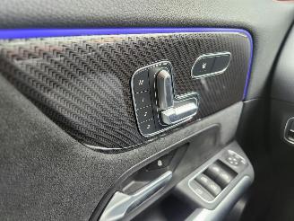 Mercedes GLA GLA 250 e AMG Frozen Grey PANORAMA Ambiance VOLL picture 16