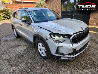 krockskadad bil auto Skoda Kodiaq SKODA Kodiaq 1.5 TSI mHEV 110 kW 7 Persoons! Camera Ambiance VOL 2025/6
