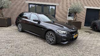 BMW 3-serie 320e Touring M-Sport PANORAMA AHK Camera VOLL picture 30