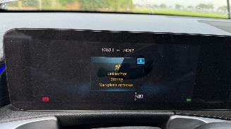 Mercedes EQB EQB 300+ 4Matic 7 Sitzer Ambiance Leder Camera picture 28