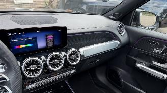 Mercedes EQB MERCEDES-BENZ EQB 250+ AMG PANORAMA Leder HUD Burmeister 360view VOLLL picture 31