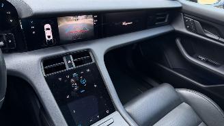 Porsche Taycan PORSCHE Taycan 4 Sport Chrono Passenger Display PANORAMA picture 22