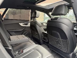 Audi SQ8 Audi SQ8 4.0 TFSI Quattro PANORAMA Leder 360View Trekhaak VOL picture 4