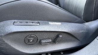 Volkswagen Passat VW Passat 1.5 TSI eHybrid 150kW R-Line PANO MASSAGE HUD Trekhaak VOL VOL picture 31