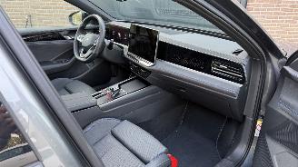 Volkswagen Passat VW Passat 1.5 TSI eHybrid 150kW R-Line PANO MASSAGE HUD Trekhaak VOL VOL picture 20