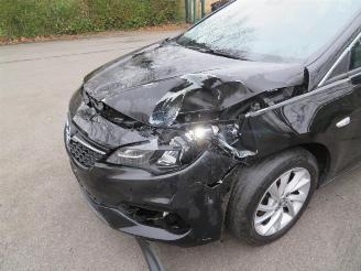 Opel Astra TVA DéDUCTIBLE picture 2