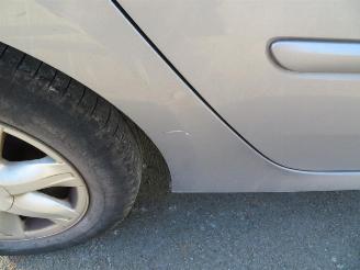 Renault Laguna 1 OWNER picture 11
