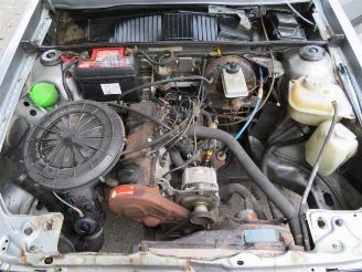 Audi 80  picture 17