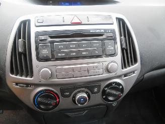 Hyundai I-20  picture 17