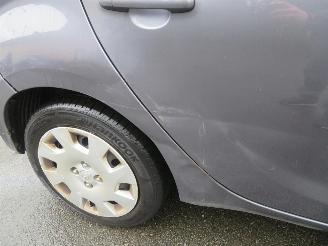 Hyundai I-20  picture 5