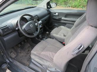 Volkswagen Fox  picture 10