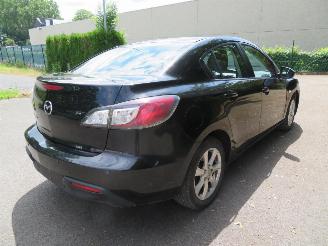 Mazda 3  picture 8