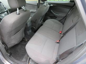 Ford Focus  picture 13