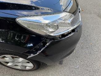 Nissan Note  picture 14