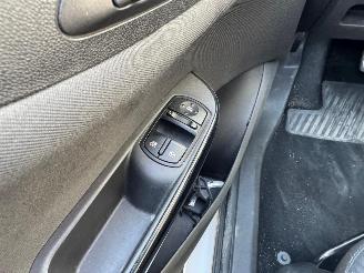Opel Corsa  picture 13