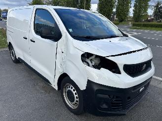 damaged passenger cars Peugeot Expert  2022/6