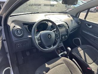 Renault Captur  picture 3