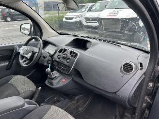 Nissan NV250  picture 6