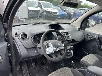 Nissan NV250  picture 3