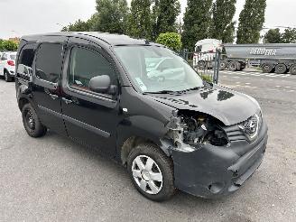 Nissan NV250  picture 2