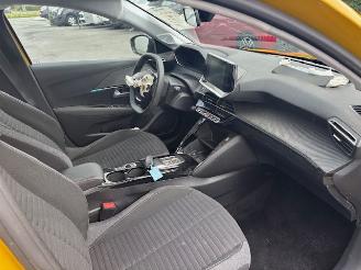Peugeot e-208  picture 4